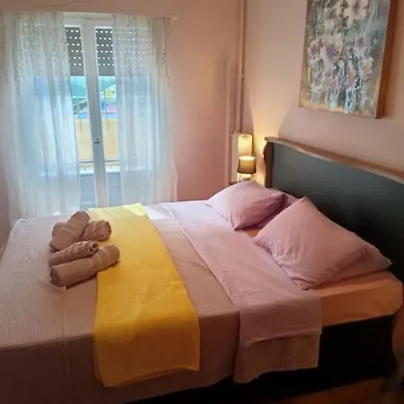 Urban Comfort Apartment. Athens