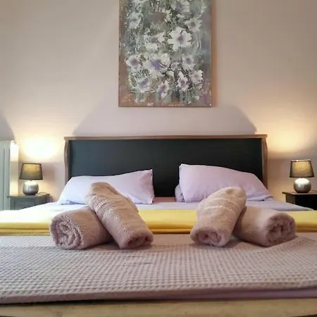 Urban Comfort Apartment. * Athens